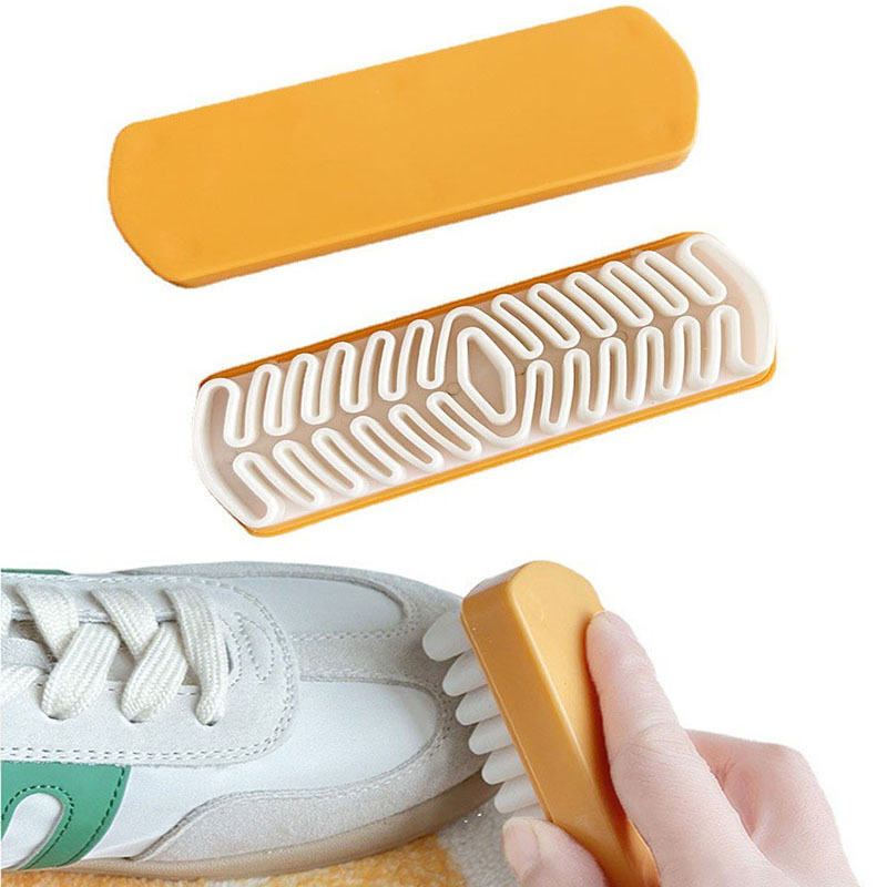 Szczotka skórzana do zamszowyc – Sneaker Care Spray recenzja i cena